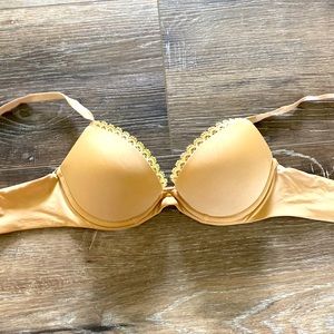 Calvin Klein 34B bra
